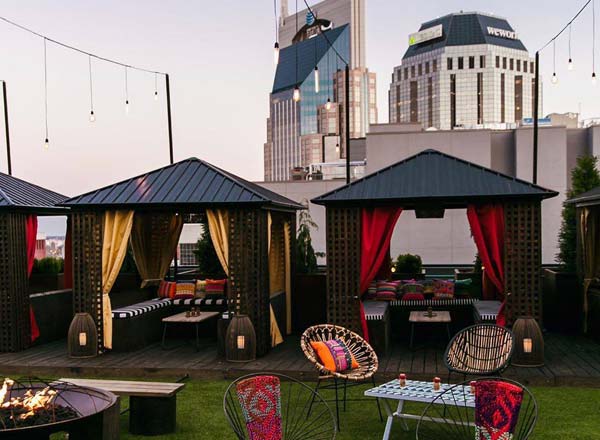 Rooftop bar Rooftop Lounge at Bobby Hotel in Nashville