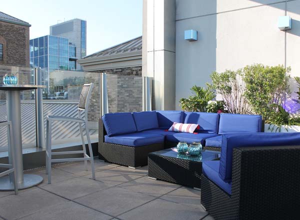 BLU33 Rooftop - Rooftop bar in New York, NYC | The Rooftop Guide