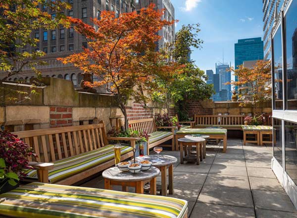 Bar en la azotea Marcadores Salón en la azotea en Nueva York