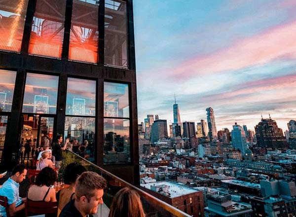 Bar en la azotea CloudM Rooftop Bar en Nueva York