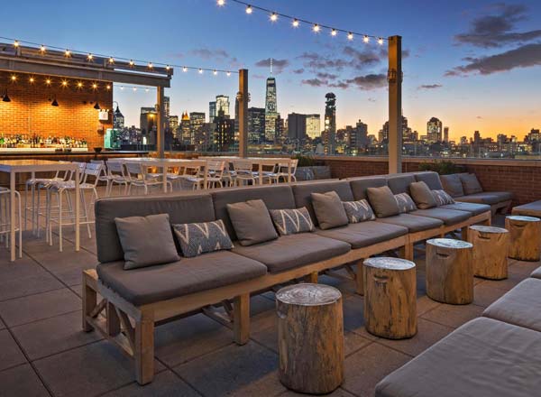 Rooftop bar Mr Purple NYC in NYC