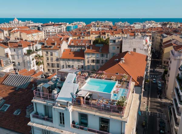 Rooftop bar Le Rooftop at Hotel Amour Nice in Nice