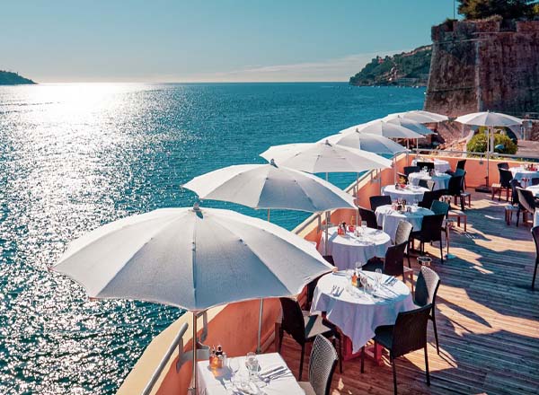 Rooftop bar Mayssa Beach in Nice