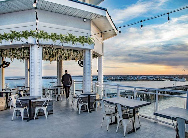 Rooftop bar Spain Wine Bar in Ocean City, MD