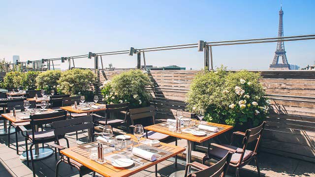 Rooftop bar Maison Blanche in Paris