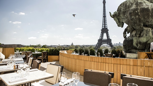 Rooftop bar Café de l'Homme in Paris