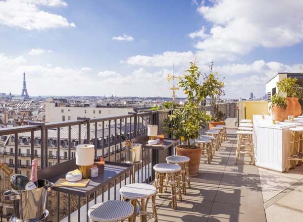 Beautiful View of Paris From The Rooftop Of La Terrasse Galeries