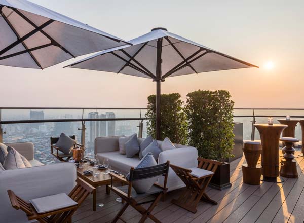 Rooftop bar Sora Skybar in Phnom Penh