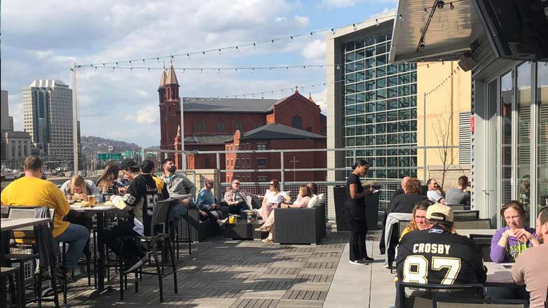 Rooftop bar Terrace on Fifth in Pittsburgh