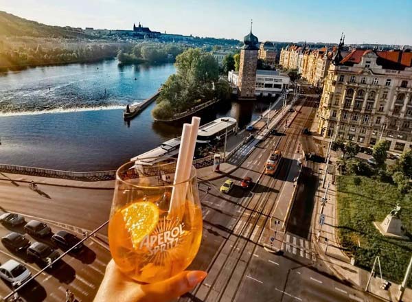 Rooftop bar Glass Bar in Prague