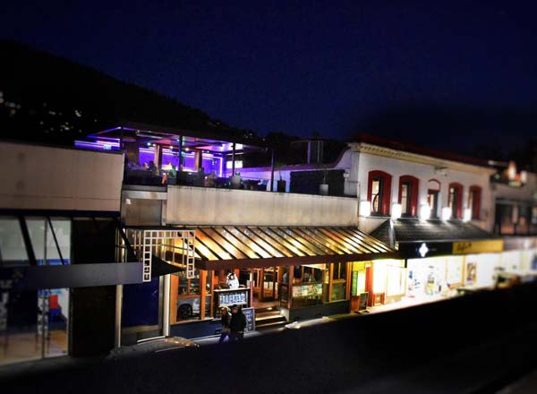 Rooftop bar Local Queenstown in Queenstown