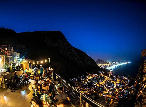 Bar en la azotea Bar da Laje en Río de Janeiro