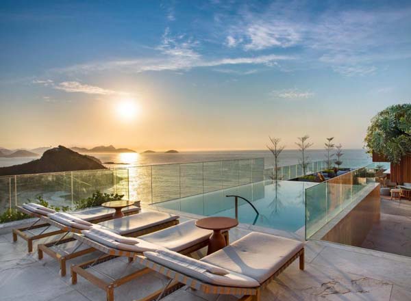 Rooftop bar Isabel Lounge in Rio de Janeiro