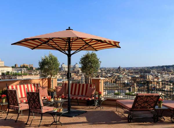 Bar en la azotea Cielo Terrace en Roma