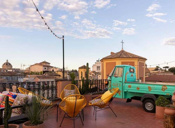 Rooftop bar Hey Güey in Rome