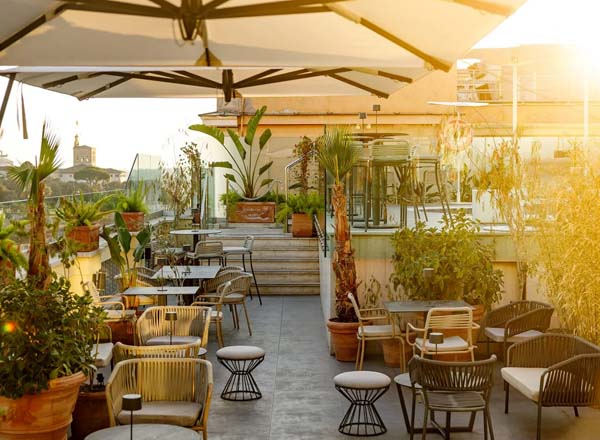 Rooftop bar Organics Sky Garden in Rome