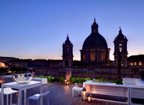 Rooftop bar Rooftop at Lifestyle Suites in Rome