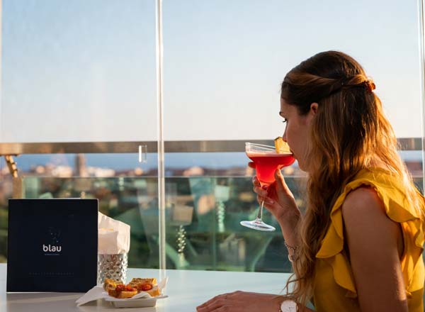 Rooftop bar Blau Skybar in Sardinia