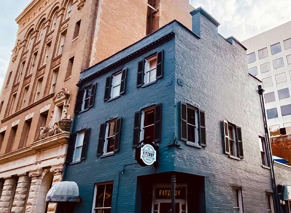 Rooftop bar The Fitzroy in Savannah