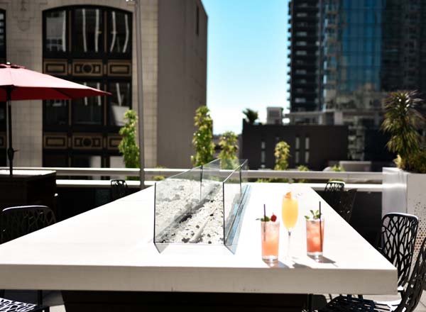 Frolik Kitchen + Cocktails - Rooftop bar in Seattle | The Rooftop Guide