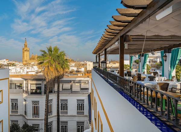 Rooftop bar El Mirador de Sevilla in Seville