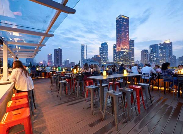 Rooftop bar Kartel in Shanghai