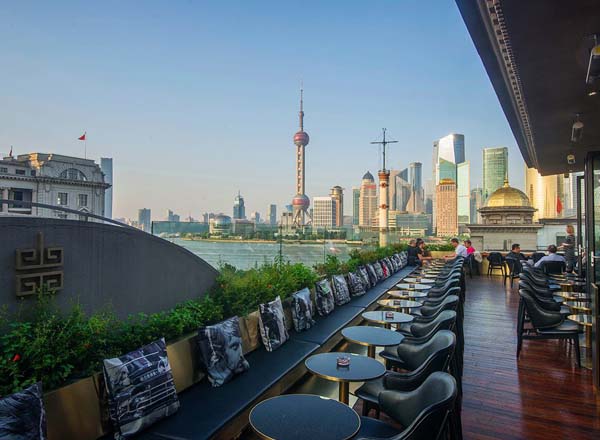 Rooftop bar The Fellas in Shanghai