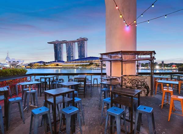 Rooftop bar Kinki Rooftop Bar in Singapore