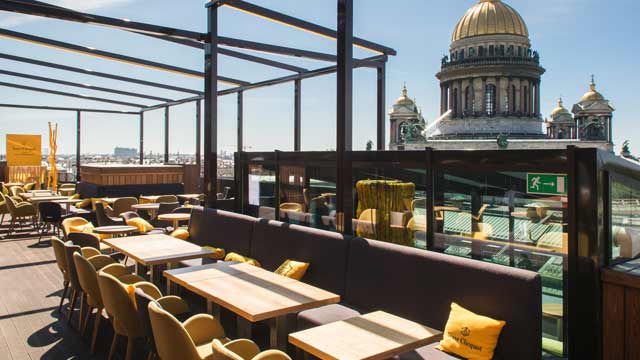 Rooftop bar HI SO Terrace in Saint Petersburg