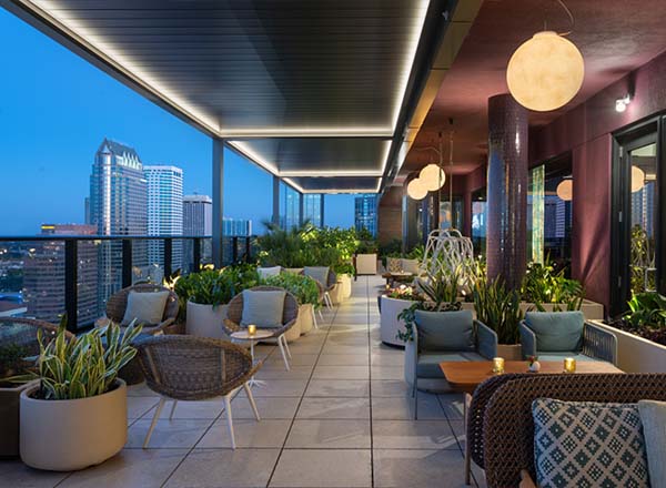 Rooftop bar Tampa Beacon Rooftop Bar in Tampa Bay