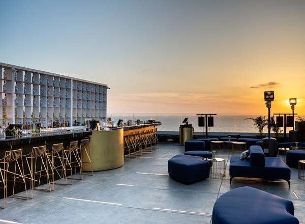 Rooftop bar Haiku Skybar in Tel Aviv