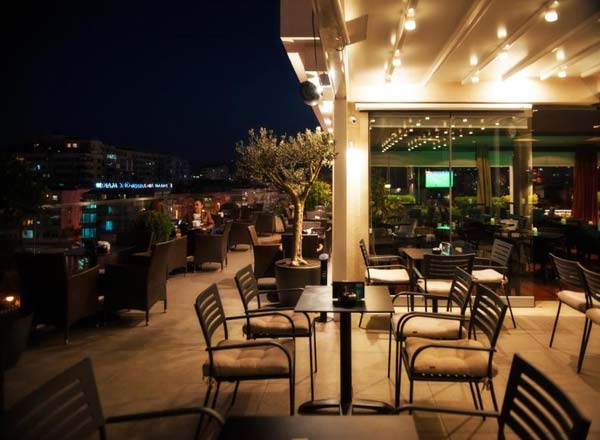 Rooftop bar Mondial Terrace in Tirana