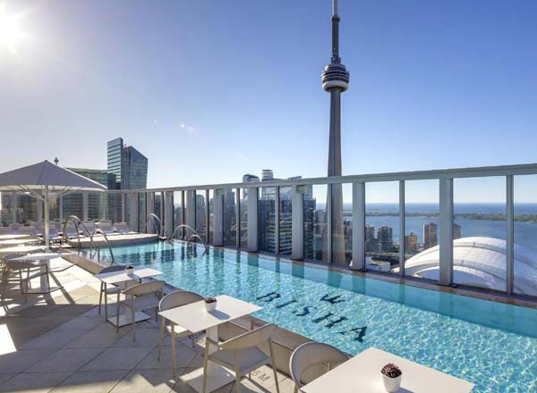 Rooftop bar Kost in Toronto