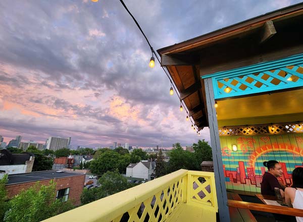 Rooftop bar Pauper's Pub in Toronto