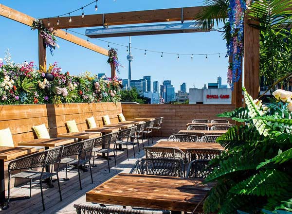 Skyflower (Closed) - Rooftop bar in Toronto | The Rooftop Guide