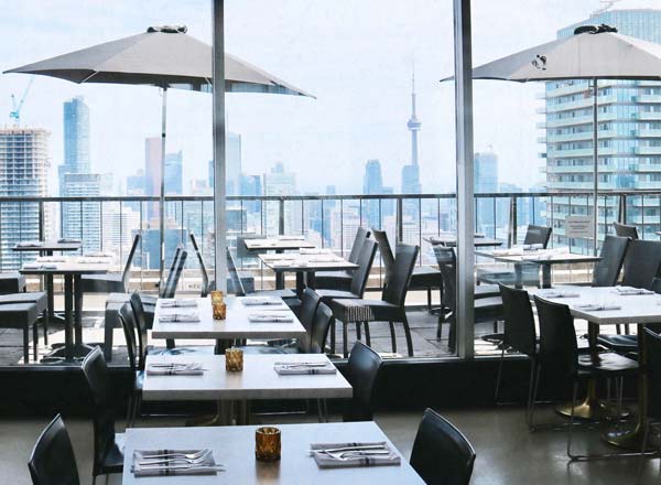 Rooftop bar The One Eighty in Toronto