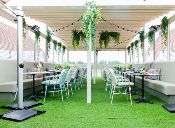 Rooftop bar 1539 Restaurant & Bar in Chester