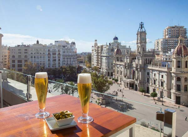 Rooftop bar Ateneo Sky Bar Restaurant in Valencia