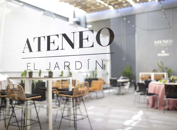 Rooftop bar Ateneo Sky Bar Restaurant in Valencia