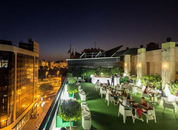 Rooftop bar La Terracita del Palace in Valencia