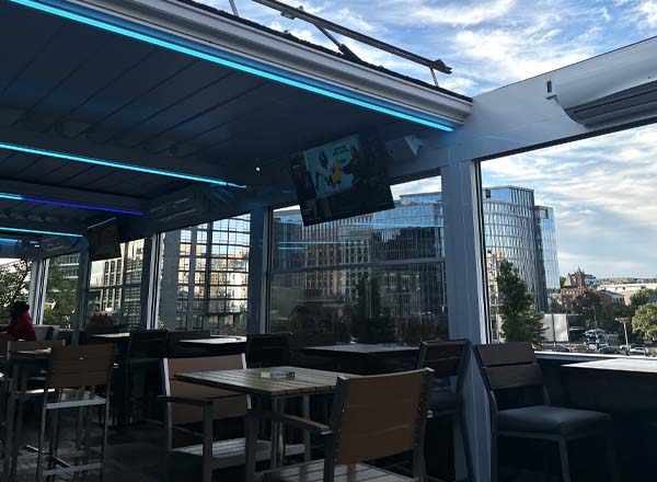 Rooftop bar Over Under Sportsbook Rooftop Lounge in Washington DC