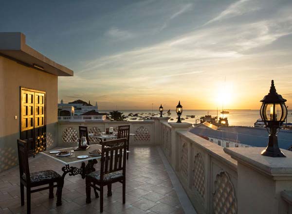 Rooftop bar Curry House at Golden Tulip in Zanzibar