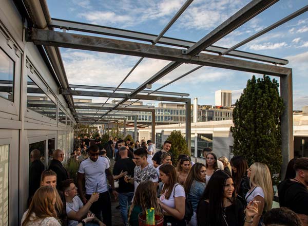Rooftop bar Club Hard One in Zürich