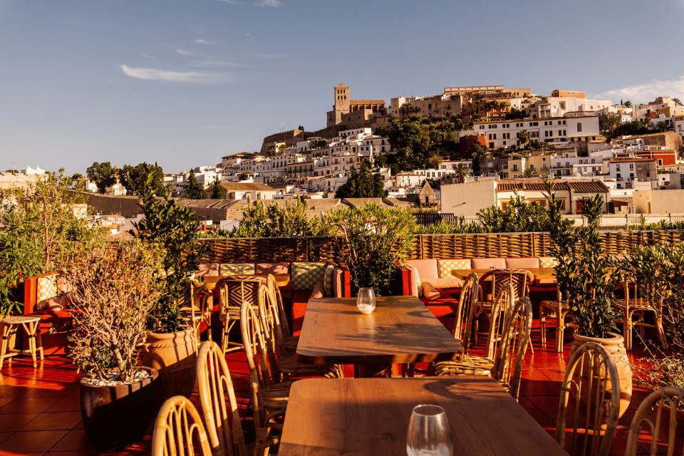 Best Rooftop Bars Spain - Montesol Experimental Rooftop Bar