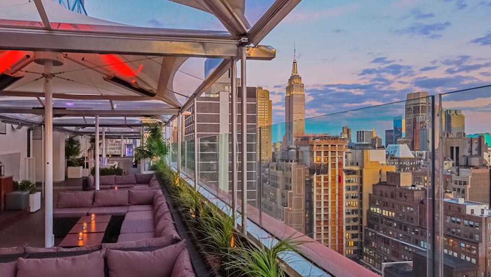 6 Best Rooftop Bars around Times Square [2020 UPDATE]