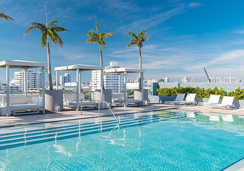 Best rooftop pools around the globe