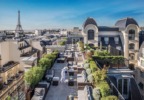 The best hotels with rooftop in Paris