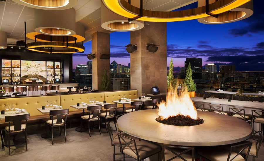 Romantic rooftop restaurant - The Nolen Rooftop Bar