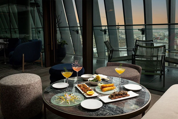The whole culinary experience at The Londoner