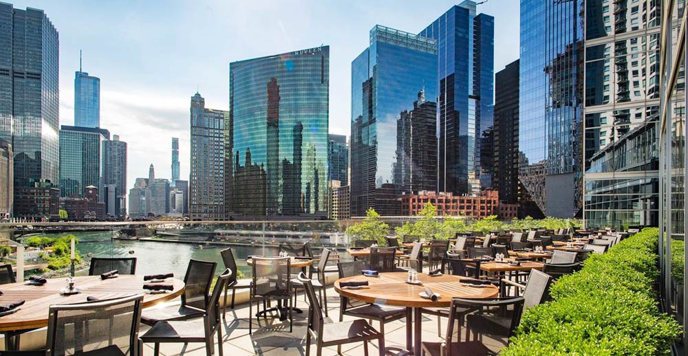 9 best rooftop restaurants in Chicago [2024 UPDATE]